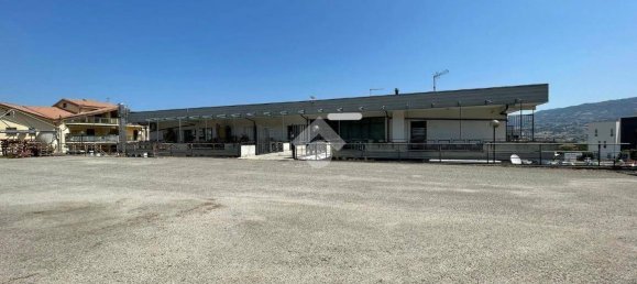 2 rooms Commercial property in Montalto Uffugo, Italy No. 159837 15