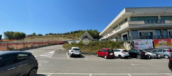 2 rooms Commercial property in Montalto Uffugo, Italy No. 159837 2