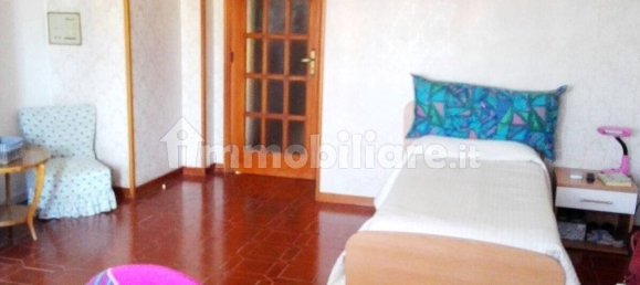 Квартира с 4 спальнями в Бари, Италия № 22873 20