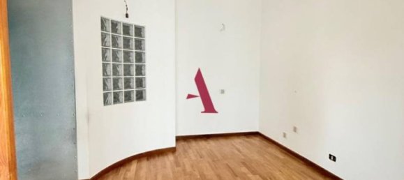 Apartamento T2 em Avellino, Italy N.º 262083 8
