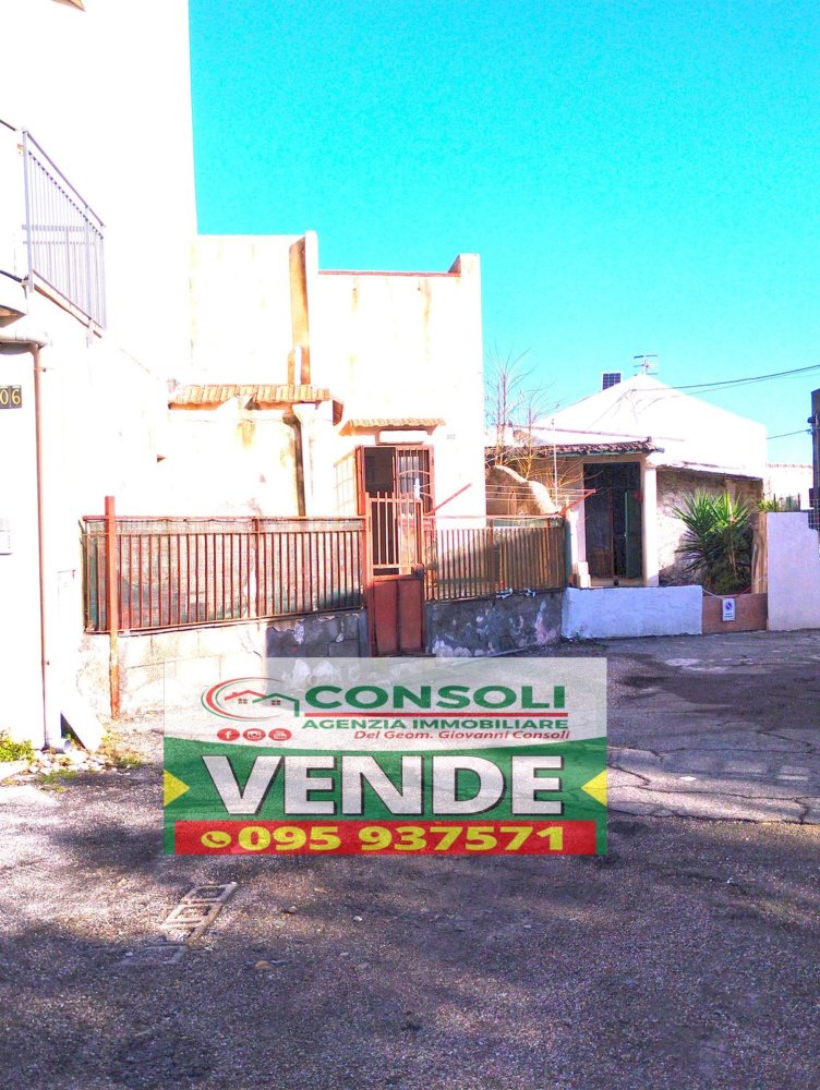 5 rooms House in Mascali, Italy No. 83189