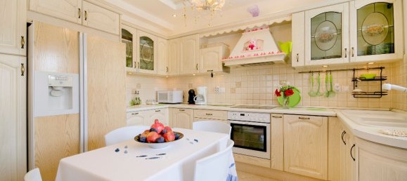 4 bedrooms Villa in Platanias, Greece No. 4358 5