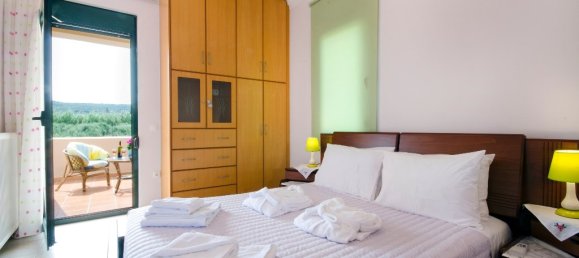 4 bedrooms Villa in Platanias, Greece No. 4358 8