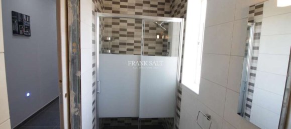 Пентхаус с 2 спальнями в Слима, Мальта № 9316 9