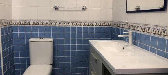 2 غرف نوم منزل ذو طابقين في Marbella, Spain رقم 60748 17