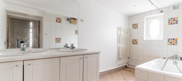 3 Schlafzimmer Wohnung in Dijon, France, Nr. 201748 5