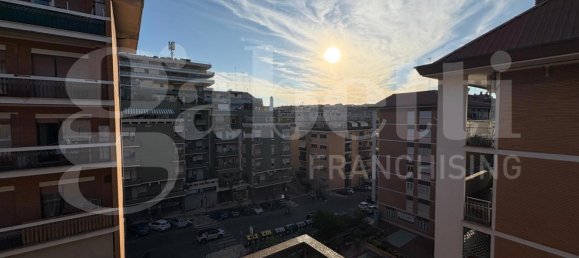 Apartamento de 3 dormitorios en Rome, Italy No. 378288 24