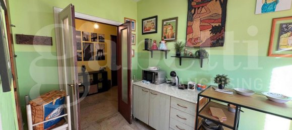Apartamento de 3 dormitorios en Rome, Italy No. 378288 5
