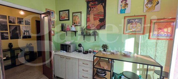 Apartamento de 3 dormitorios en Rome, Italy No. 378288 6
