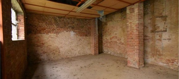 8 rooms House in Montaldo Roero, Italy No. 157893 43