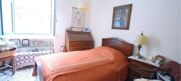 8 rooms House in Montaldo Roero, Italy No. 157893 7