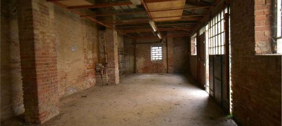 8 rooms House in Montaldo Roero, Italy No. 157893 42