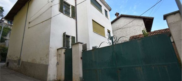 8 rooms House in Montaldo Roero, Italy No. 157893 46