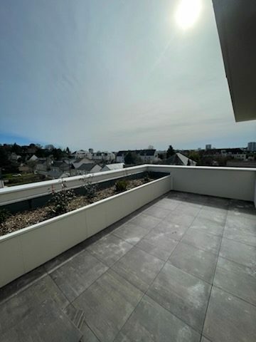 Penthouse T3 em Saint-Cyr-sur-Loire, France N.º 260386