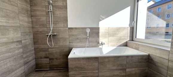 Apartamento de 3 dormitorios en Schwandorf, Germany No. 136854 13