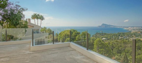 5 Schlafzimmer Villa in Altea, Spain, Nr. 9695 4