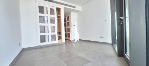 Apartamento T2 em Tourist Club Area, UAE N.º 39202 7