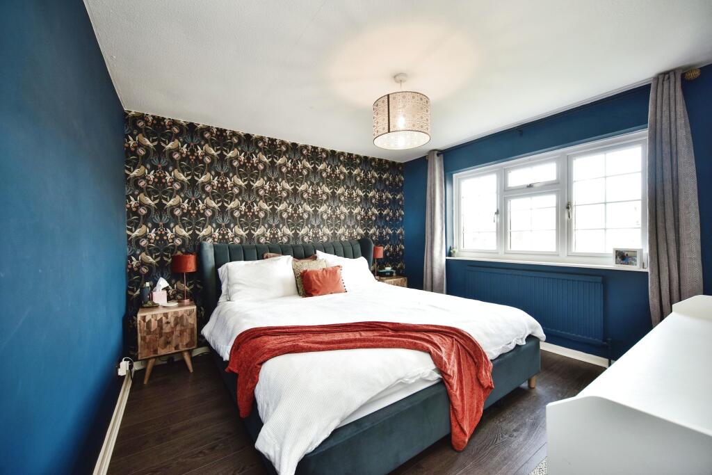 3 bedrooms House in Maidstone, United Kingdom No. 10638