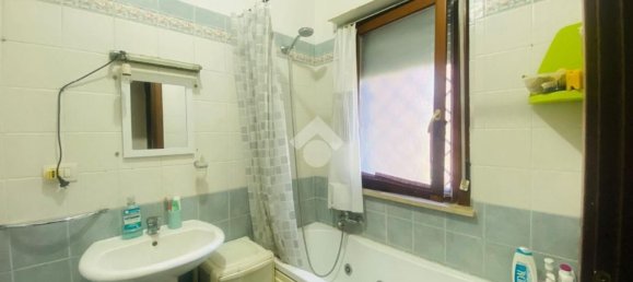 3 Schlafzimmer Wohnung in Rome, Italy, Nr. 321631 12