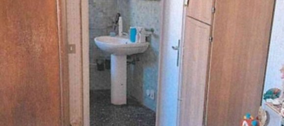 3 bedrooms Apartment in Ferrara, Italy No. 344325 12