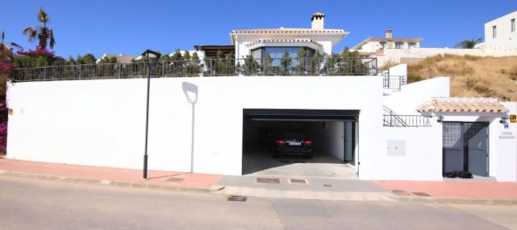 Вилла с 4 спальнями в Михас, Испания № 23604 23