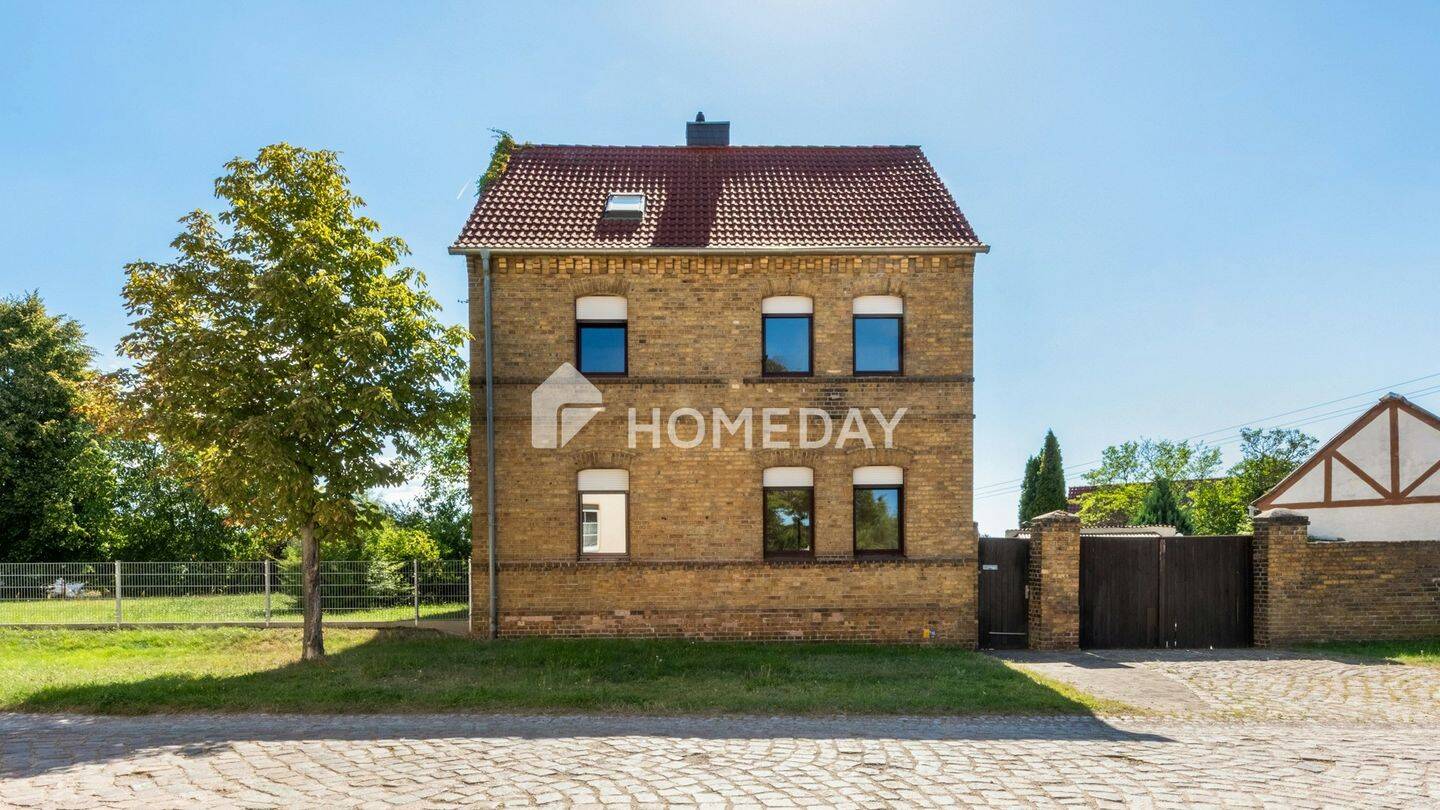 Casa de 5 dormitorios en Anhalt-Bitterfeld, Germany No. 294500