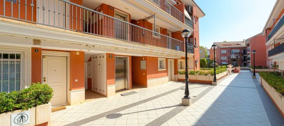 Apartamento de 3 dormitorios en Alicante, Spain No. 156672 37
