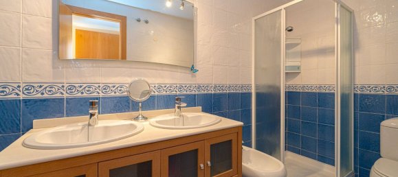 Apartamento de 3 dormitorios en Alicante, Spain No. 156672 29