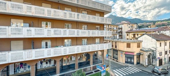 1 bedroom Apartment in Omegna, Italy No. 358428 10