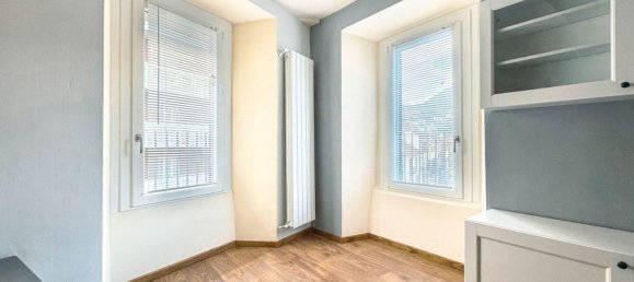 1 bedroom Apartment in Omegna, Italy No. 358428 8