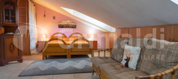 4 غرف نوم فيلا في Parete, Italy رقم 347687 26