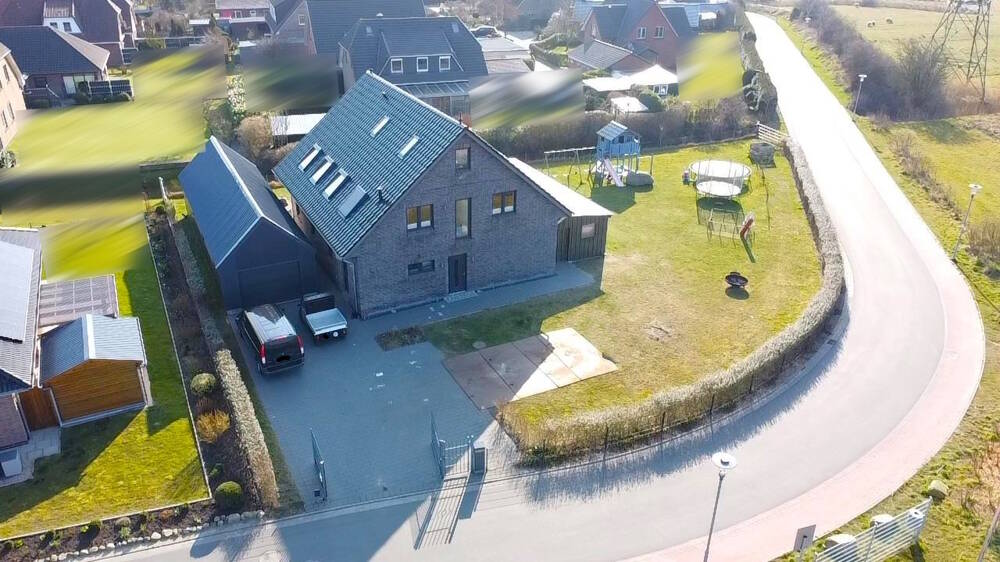 8-salle Maison à Dithmarschen, Germany No. 225576