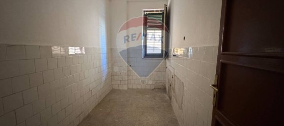 Квартира с 2 спальнями в Палермо, Италия № 270592 17