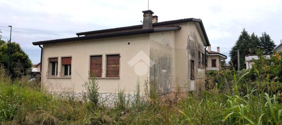 3 bedrooms Villa in Treviso, Italy No. 287929 14
