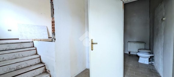 3 bedrooms Villa in Treviso, Italy No. 287929 6