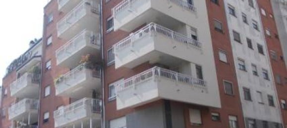 2 bedrooms Apartment in Milan, Italy No. 317931 20