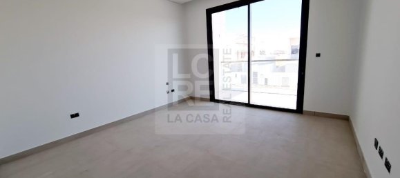 4 bedrooms Villa in Yas Island, UAE No. 15185 12