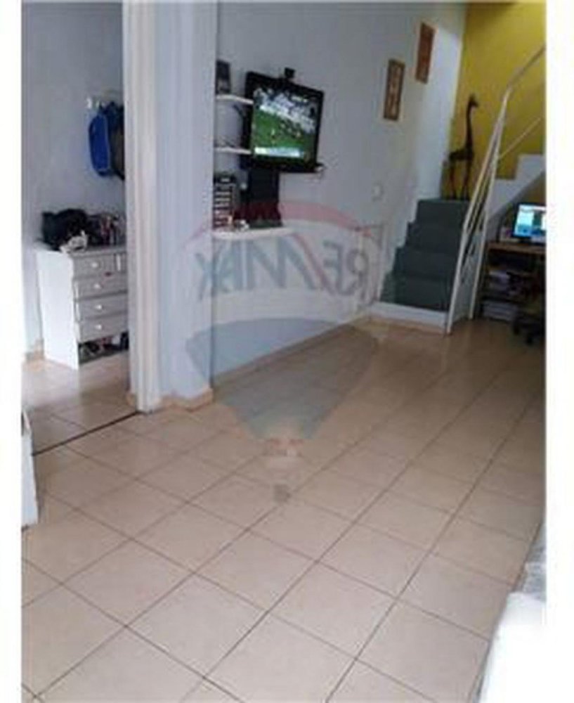 2 bedrooms House in Buenos Aires, Argentina No. 81800