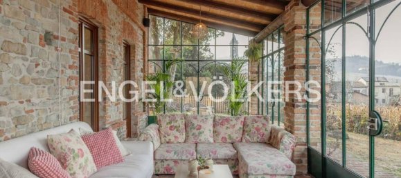 8 bedrooms Villa in Sinio, Italy No. 129211 2