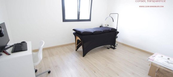 3 bedrooms House in Conde-Northen, France No. 59832 10