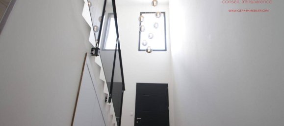 3 bedrooms House in Conde-Northen, France No. 59832 7