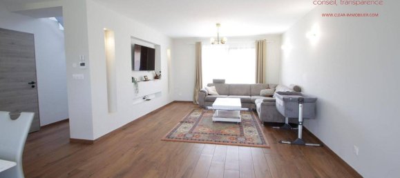 3 bedrooms House in Conde-Northen, France No. 59832 3