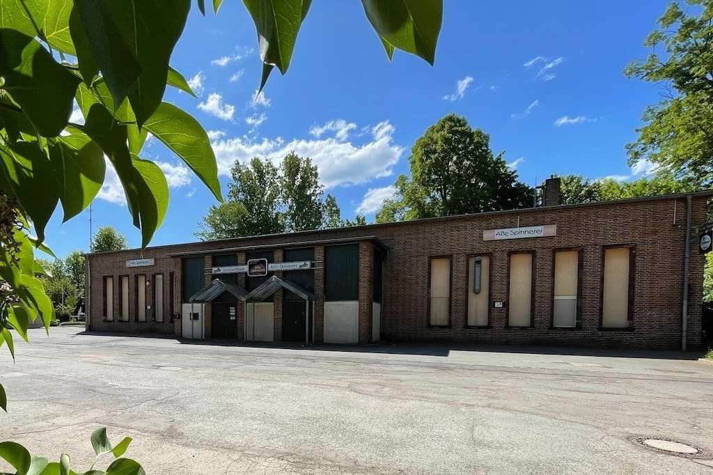 Almacén en Zwickau, Germany 650 m² No. 222463