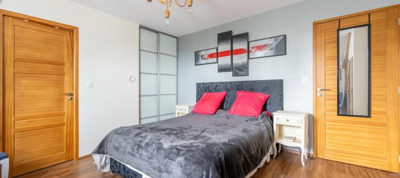 Дом с 6 спальнями в Шарантийи, Франция № 87804 9