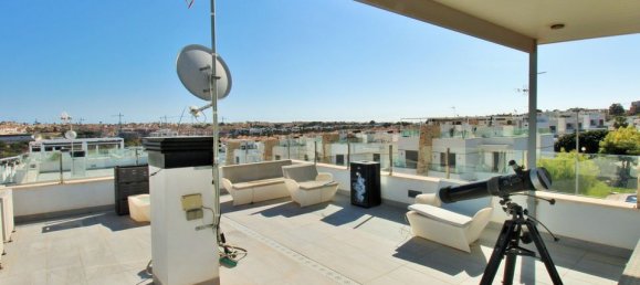3 Schlafzimmer Villa in Alicante, Spain, Nr. 176034 35