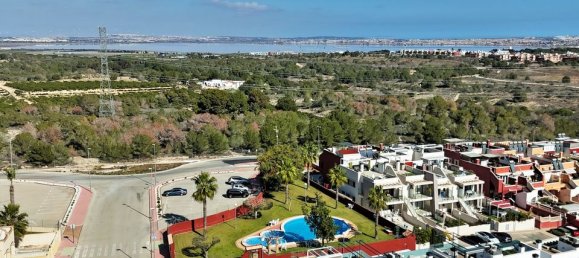 3 Schlafzimmer Villa in Alicante, Spain, Nr. 176034 39