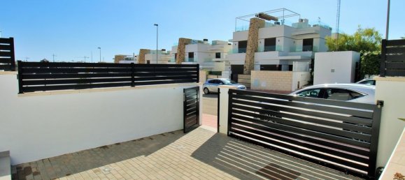 3 Schlafzimmer Villa in Alicante, Spain, Nr. 176034 44