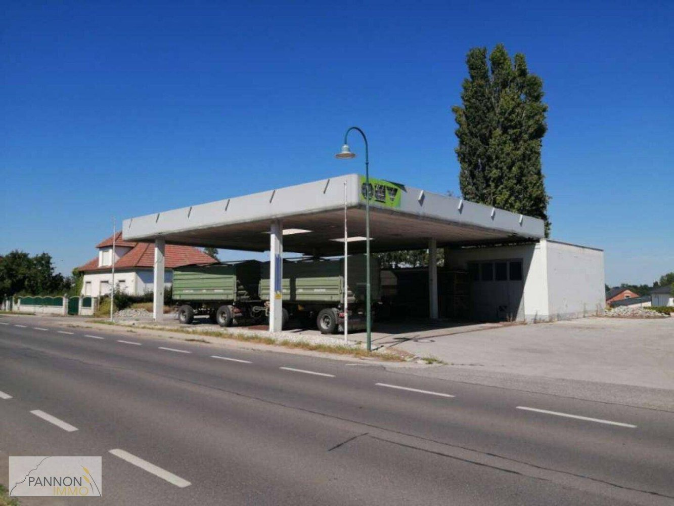 1045m² Land in Zurndorf, Austria No. 155837