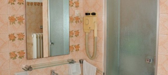 5 rooms Apartment in Rapallo, Italy No. 189167 30