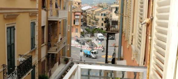 5 rooms Apartment in Rapallo, Italy No. 189167 35